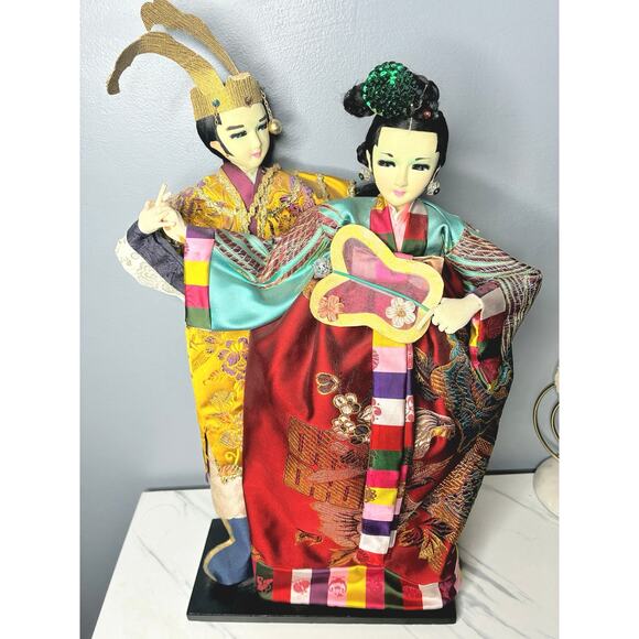 Vintage Korean Wedding Doll Couple Figurine Set on Wood Base
